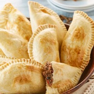 Empanadas de Carne 48 Und Granel Pan